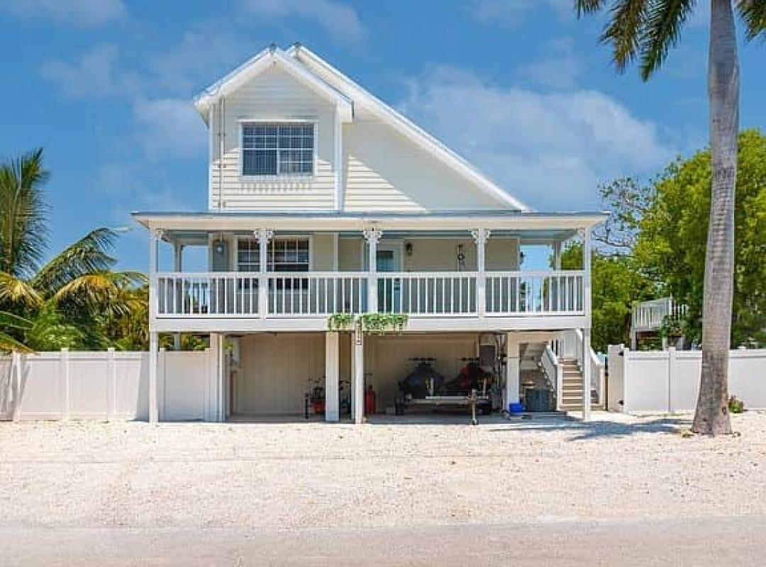 Paradise Calling - 3 Bedrooms Sugarloaf Key Vacation House